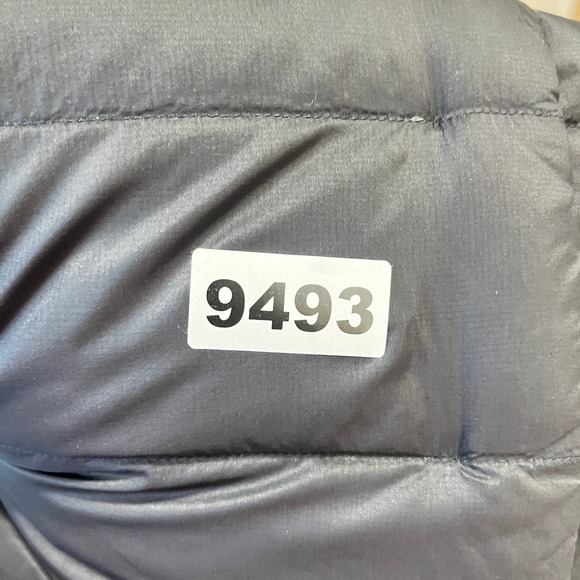 Uniqlo Ultra Light Down Jacket M Packable Lightweight Winter Puffer Essential - Picture 11 of 12